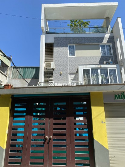 Chính chủ cho thuê nhà riêng 100m2x 3 tầng để ở, làm Công ty, Văn phòng, Trung tâm dạy thêm, tại Tương Chúc- Thanh Trì Hà Nội